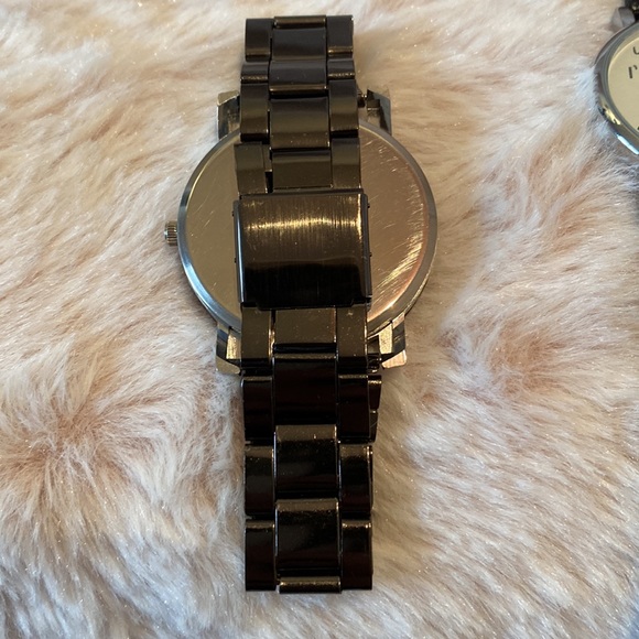 4/$20 3 Watches - Picture 3 of 10